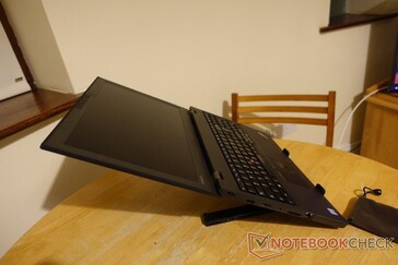 para a variedade ThinkPad de 15,6 polegadas.