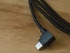 O cabo USB-C trançado incluído é bastante longo