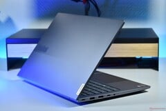 Este laptop Lenovo de 14 polegadas mostra como os PCs com 32 GB de RAM estão ficando cada vez mais caros