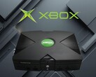 O primeiro console Xbox é mostrado com o logotipo