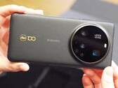 A Xiaomi e a Leica estão lançando uma edição especial do Xiaomi 15 Ultra para comemorar o 100º aniversário da Leica 1 (Fonte da imagem: Xiaomi)