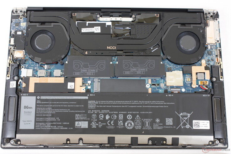 Dell XPS 15 9520. Não há grandes mudanças na placa-mãe interna