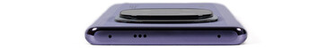 Superior: microfone, alto-falante, microfone