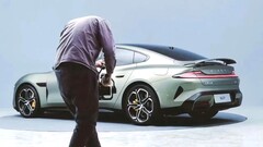 A Xiaomi anunciou hoje o lançamento oficial de sua tecnologia de veículos elétricos em um evento chamado 