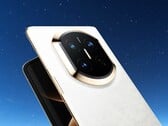 Espera-se que o Huawei Mate X7 na imagem ganhe um sucessor muito em breve.