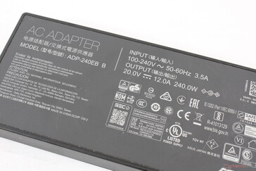 Adaptador AC G533QS