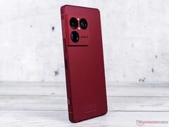 Aparentemente, a Sony já está desenvolvendo o sucessor do Xperia 1 VIII mostrado aqui.