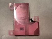 Uma bateria de iPhone de 2024? (Fonte: Kosutami via X/Twitter)