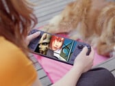 O Capcom Classics Bundle inclui a trilogia original de Resident Evil. Na imagem: uma foto promocional do Steam Deck com a arte da capa da coleção.
