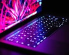 Apple está desenvolvendo um teclado para MacBook com mini-LEDs para legendas dinâmicas personalizáveis. (Fonte da imagem: Irving Marca)