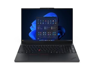 Ele vem com um teclado retroiluminado com leitor de impressão digital e teclado numérico