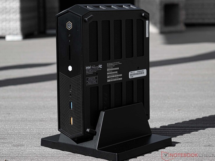 Kit de Entusiasta Intel NUC 12