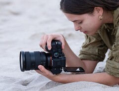 A Sony A7 V promete uma série de atualizações de desempenho (Fonte da imagem: Sony)