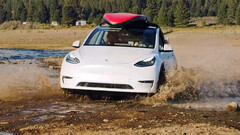 Tesla brinca de ioiô com os preços do Model Y (imagem: Tesla)