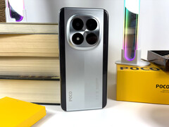 O Xiaomi Poco M8 Pro 5G executa o HyperOS 2.0 com anúncios no aplicativo que anulam, mas a Xiaomi também oferece um bloqueador de anúncios