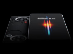 O Pocket Play será alimentado por um SoC antigo e emblemático. Na foto: uma imagem promocional mostrando a versão preta do telefone para jogos. (Fonte da imagem: Ayaneo)