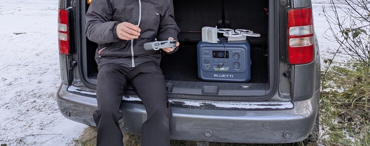 Carregamento de baterias de drones em movimento