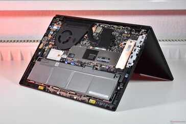 Lenovo ThinkPad P14s Gen 6 AMD: Parte interna