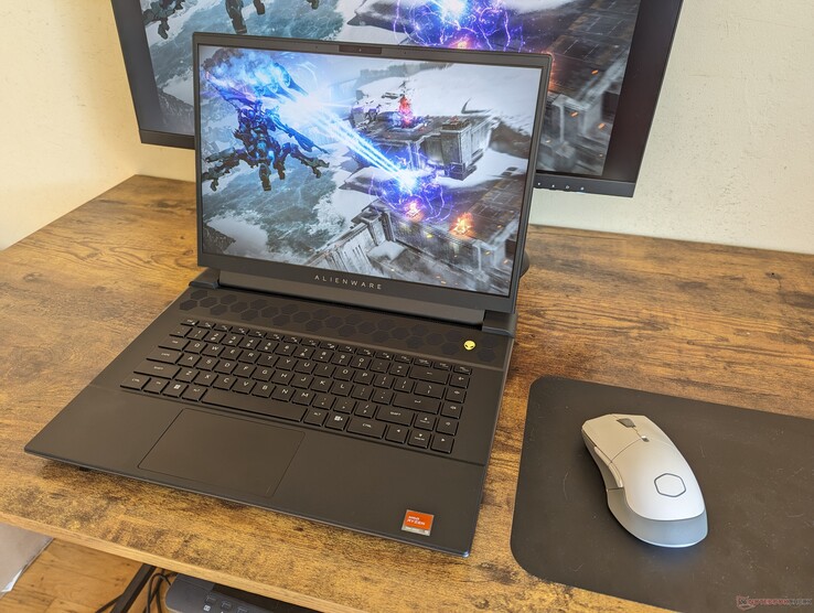 2023 Alienware m16 R1 2023 Alienware m16 R1