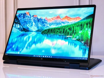 HP Envy x360 2 em 1 14: Modo em pé