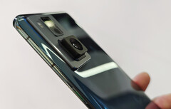 A Oppo construiu sua câmera retrátil em torno da Sony IMX766. (Fonte da imagem: Weibo)