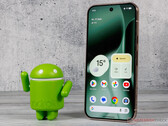 O Pixel 10 Pro é um dos três smartphones Pixel equipados com melhorias na tela na atualização estável deste mês. (Fonte da imagem: Notebookcheck)