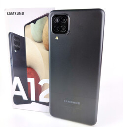 Em revisão: Samsung Galaxy A12. Dispositivo de teste fornecido por notebooksbilliger.de