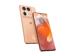 O Motorola Edge 50 Ultra (foto) pode não ter um sucessor até o ano que vem. (Fonte da imagem: Motorola)