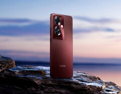 O Oppo F25 Pro 5G apresenta uma parte traseira texturizada opcional em vermelho atraente (Imagem: Oppo)