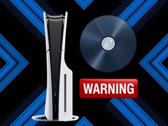 Console PS5 exibido ao lado de um disco e de um adesivo de aviso