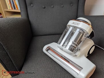 A poltrona de teste com almofada de assento removível