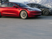 Um Modelo 3 Performance "especial" está sendo preparado (imagem: Tesla)