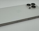 Um protótipo de iPhone com botões Taptic. (Fonte da imagem: Apple Insider)