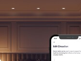 A luz LED Crestron pode escurecer suas luzes internas para combinar com seu ritmo circadiano. (Fonte de imagem: Crestron)