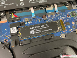 O SSD M.2 pode ser substituído.