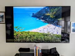 Não há necessidade de investir em um Samsung Frame ou entregar suas memórias ao Google, quando o senhor pode transmitir fotos diretamente do seu NAS para o seu dispositivo Android. (Fonte da imagem: Notebookcheck)