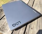 O Lenovo LOQ 16IRH8 (Fonte da imagem: Darryl Linington - Notebookcheck)