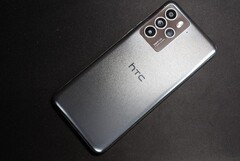 Um novo smartphone HTC? (Fonte: PTT.cc via Abhishek Yadav)