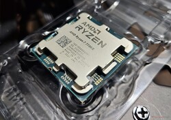 AMD Ryzen 7 7700X. Unidade de revisão, cortesia da AMD Índia