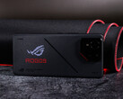 Um sucessor para o ROG Phone 9 Pro (foto) está a caminho. (Fonte da imagem: Notebookcheck)