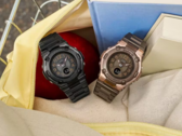 Os novos relógios BGA-1100DC-1A (esquerda) e BGA-1100DC-5A (direita) da Casio foram lançados no Japão. (Fonte da imagem: Casio)