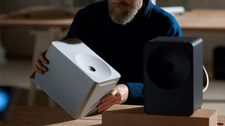 O Samsung Music Studio 7 em branco e preto (Fonte da imagem: Samsung)