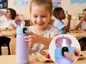 A garrafa de água myFirst CareSip só pode ser aberta por crianças com impressões digitais registadas.