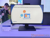 O Asus ExpertCenter P600 AiO pode ser configurado com uma CPU com NPU de até 50 TOPs. Na foto: o modelo de 27 polegadas. (Fonte da imagem: Notebookcheck)