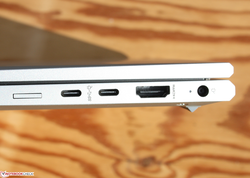 2x USB-C 3.0 com DisplayPort e Power Delivery