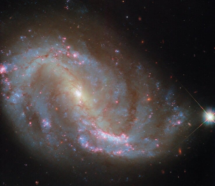 A imagem do Hubble da NGC 7496 (Fonte da imagem: ESA/Hubble, NASA, R. Chandar, J. Lee e a equipe do PHANGS-HST)
