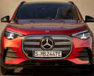 O novo Mercedes GLA é lançado como um veículo elétrico com tecnologia de 800 volts, mas o carregamento em estações de carregamento rápido de 400 volts requer um amplificador de corrente contínua opcional.