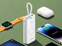 O Stuffcool Ally Powerbank tem uma série de portas e uma almofada de carregamento sem fio. (Fonte da imagem: Stuffcool)