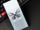 O RedMagic 10 Pro provavelmente estará disponível globalmente em algum momento. (Fonte da imagem: ZTE)