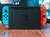 Há rumores de que o Switch 2 manterá a compatibilidade com os jogos do Nintendo Switch. (Fonte da imagem: Erik Mclean)